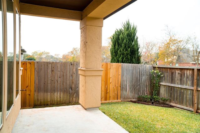 9535 Scanlan Heights Lane, Missouri City, TX 77459