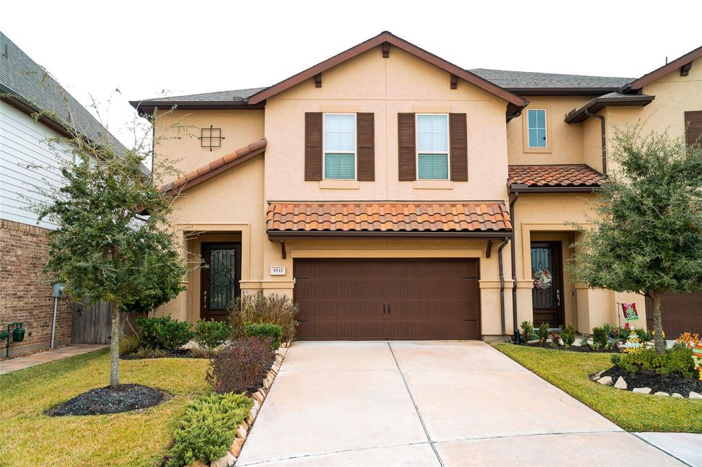 9535 Scanlan Heights Lane, Missouri City, TX 77459