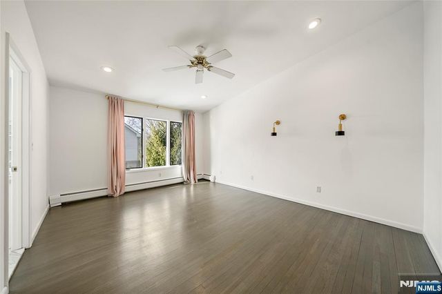 501 Elm Court, Norwood, NJ 07648