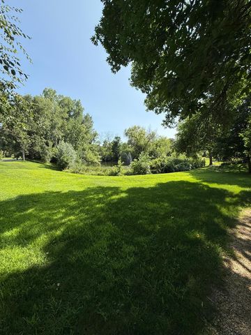 9600 Portland Avenue S 317, Bloomington, MN 55420