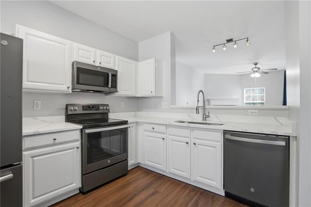 648 Providence Place SW 37, Atlanta, GA 30331