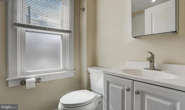 3950 MARY ST, Drexel Hill, PA 19026