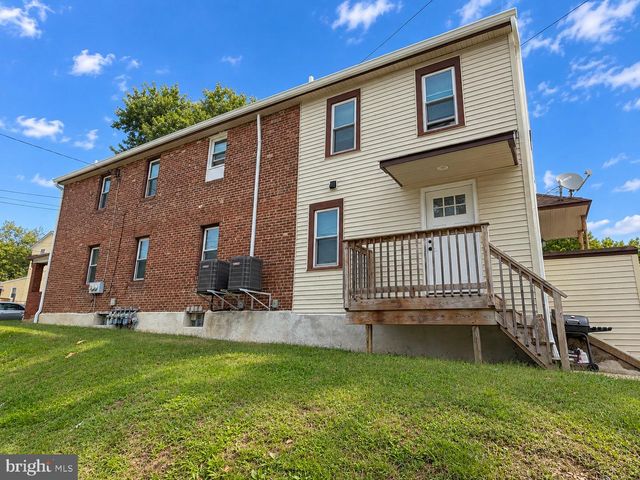 3950 MARY ST, Drexel Hill, PA 19026