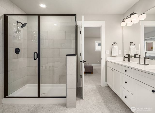 22210 80th Avenue W, Edmonds, WA 98026