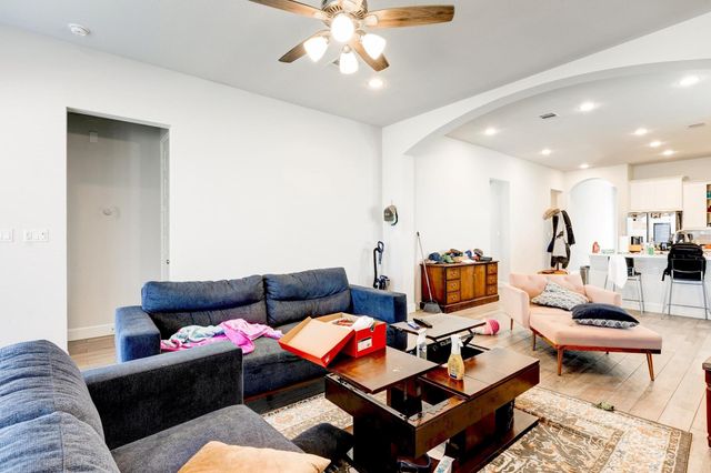 116 Rosemary CT, Bastrop, TX 78602
