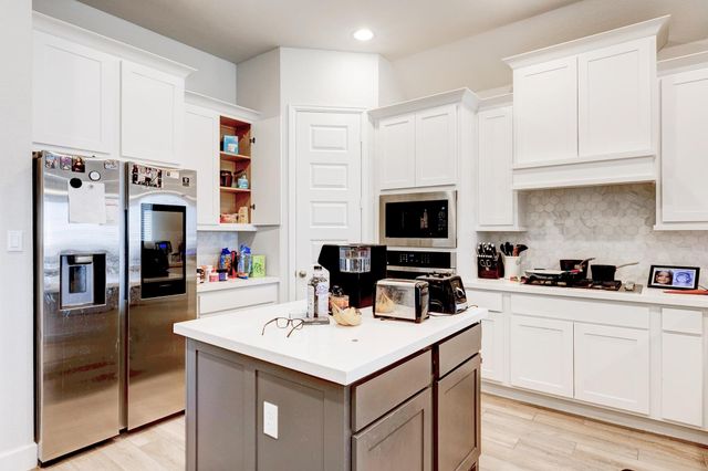 116 Rosemary CT, Bastrop, TX 78602
