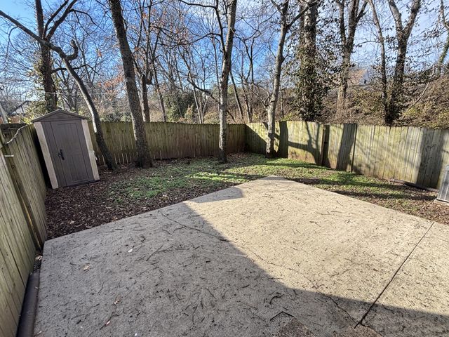 4008 Cambridge Ave, Nashville, TN 37205