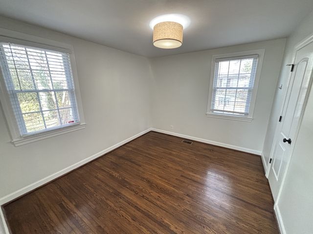 4008 Cambridge Ave, Nashville, TN 37205