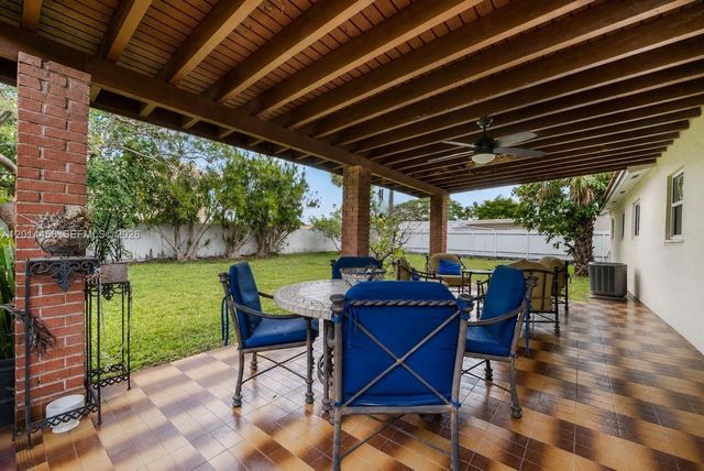 10315 SW 26th Terrace, Miami, FL 33165