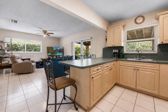 10315 SW 26th Terrace, Miami, FL 33165