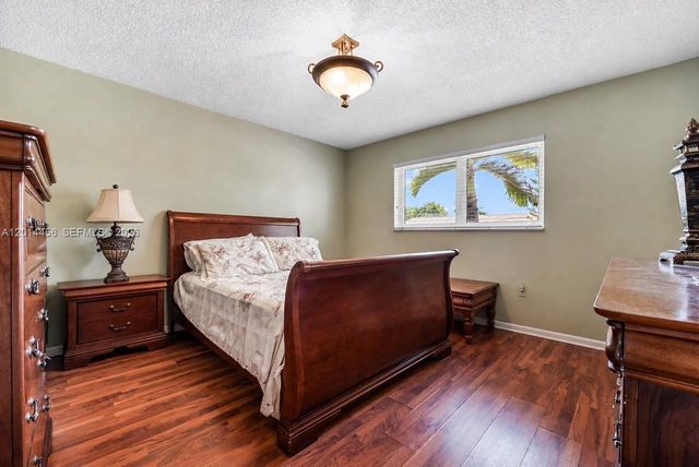 10315 SW 26th Terrace, Miami, FL 33165