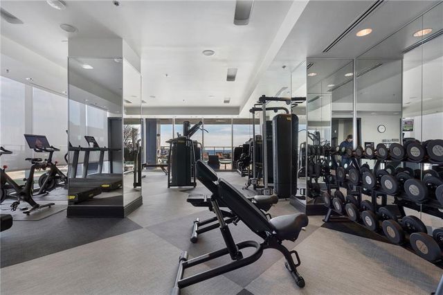 3630 Peachtree Road NE 2204, Atlanta, GA 30326