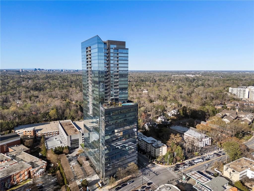 3630 Peachtree Road NE 2204, Atlanta, GA 30326