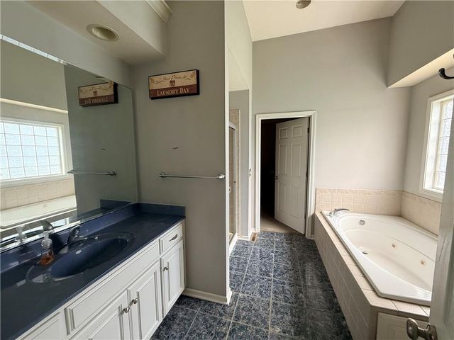 3333 N 85th Place, Kansas City, KS 66109
