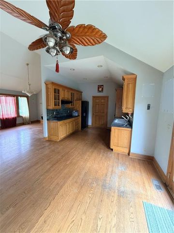 3333 N 85th Place, Kansas City, KS 66109