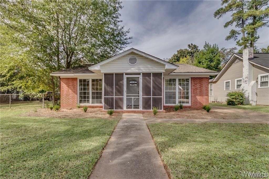 1612 2nd Avenue, Tuscaloosa, AL 35401