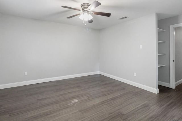 312 Pinoak St, Denham Springs, LA 70726