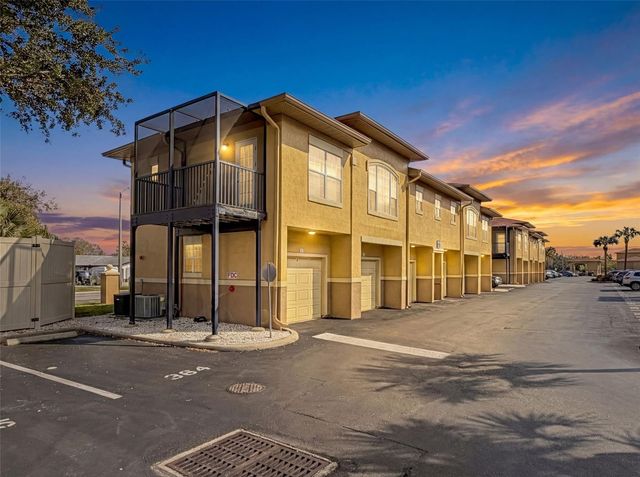 4340 BAYSIDE VILLAGE DRIVE 201, Tampa, FL 33615