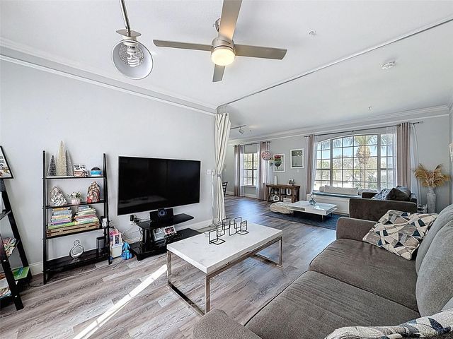 4340 BAYSIDE VILLAGE DRIVE 201, Tampa, FL 33615