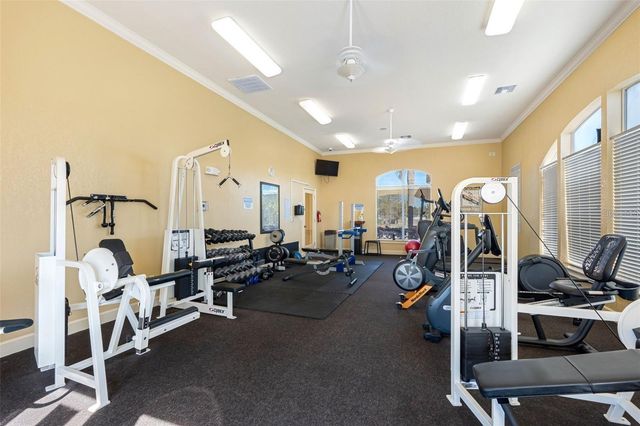 4340 BAYSIDE VILLAGE DRIVE 201, Tampa, FL 33615