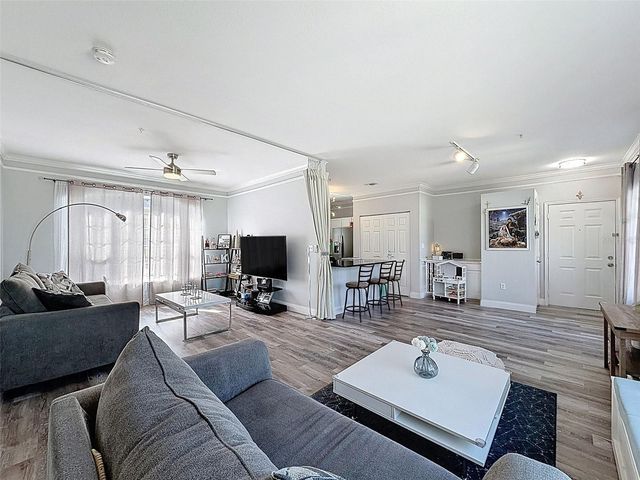 4340 BAYSIDE VILLAGE DRIVE 201, Tampa, FL 33615