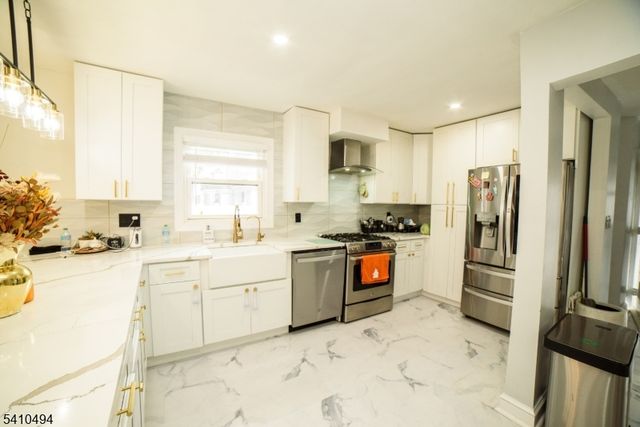 415 19Th Ave, Paterson City, NJ 07504