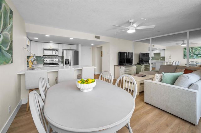 4015 BAYSHORE BOULEVARD 4C, Tampa, FL 33611