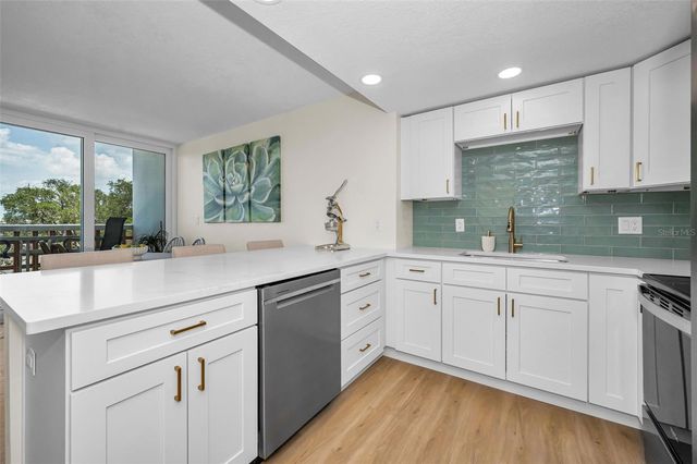 4015 BAYSHORE BOULEVARD 4C, Tampa, FL 33611