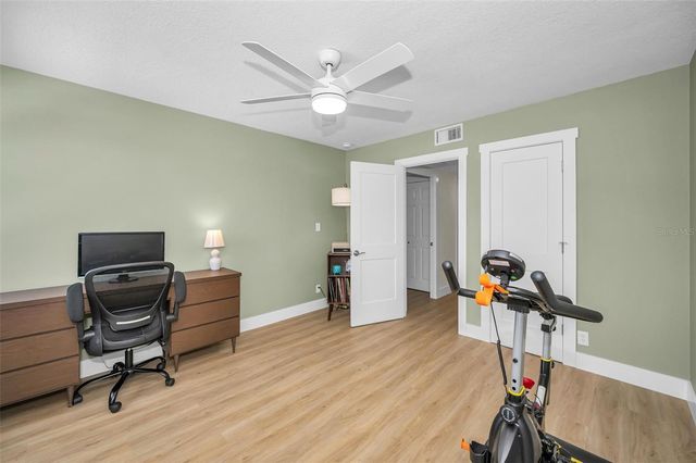 4015 BAYSHORE BOULEVARD 4C, Tampa, FL 33611