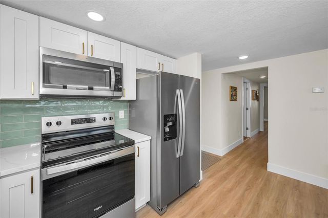 4015 BAYSHORE BOULEVARD 4C, Tampa, FL 33611