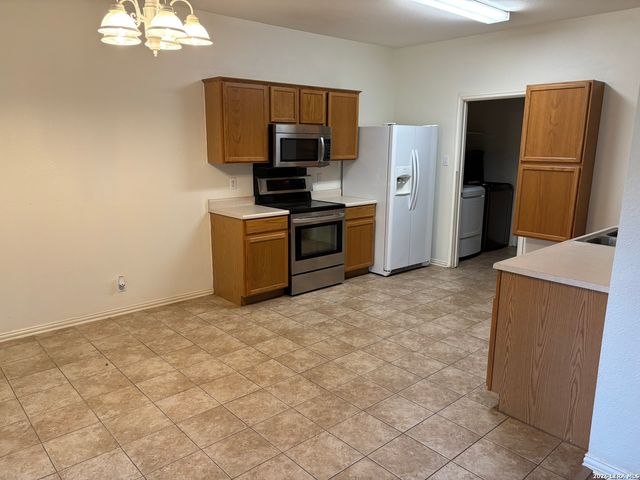22011 Goldcrest Run, San Antonio, TX 78260