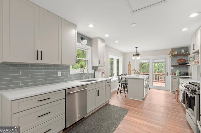 1961 Kramer Way, Marietta, GA 30062