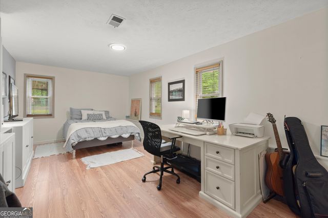 1961 Kramer Way, Marietta, GA 30062