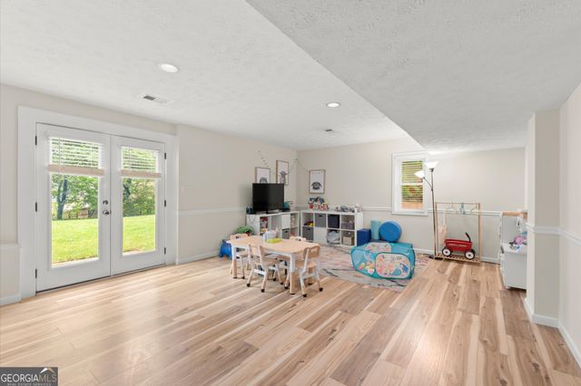 1961 Kramer Way, Marietta, GA 30062