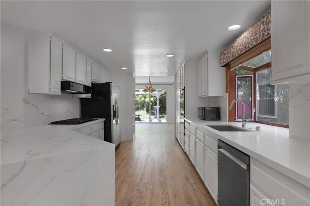 4271 Park Paloma, Calabasas, CA 91302