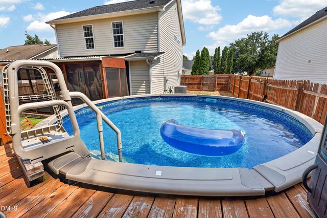 1165 Grovewood Drive, Clayton, NC 27520