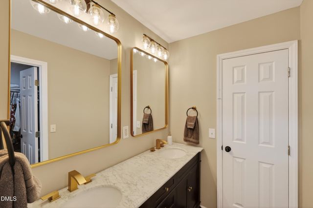 1165 Grovewood Drive, Clayton, NC 27520