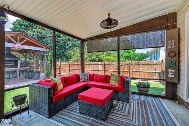 1165 Grovewood Drive, Clayton, NC 27520