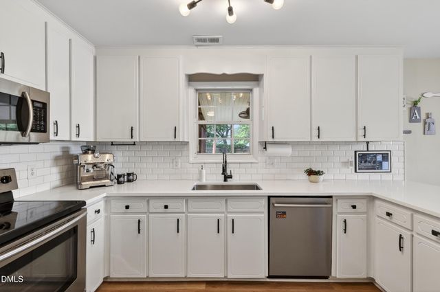 1165 Grovewood Drive, Clayton, NC 27520