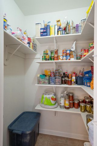 5102 WOOD SHIRE DR, Columbia, MO 65202