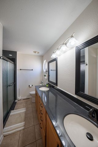 5102 WOOD SHIRE DR, Columbia, MO 65202