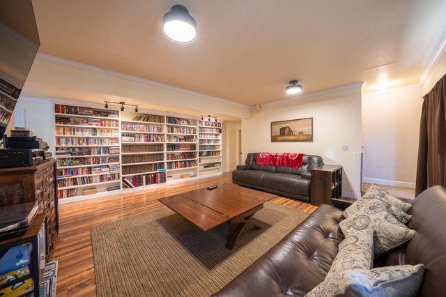 5102 WOOD SHIRE DR, Columbia, MO 65202