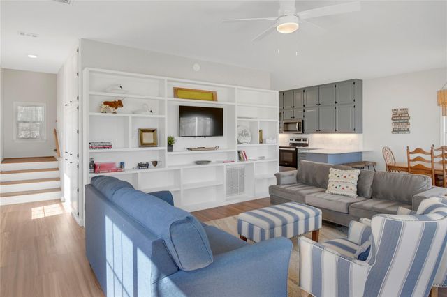 122 Mountain View CIR, Burnet, TX 78611