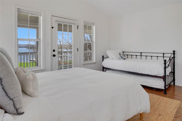 122 Mountain View CIR, Burnet, TX 78611