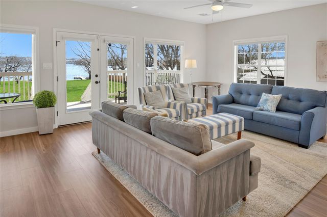 122 Mountain View CIR, Burnet, TX 78611