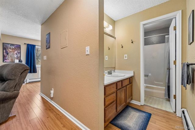 1370 Estes Street 201, Lakewood, CO 80215