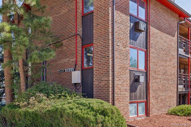 1370 Estes Street 201, Lakewood, CO 80215