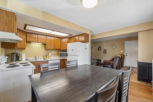 1370 Estes Street 201, Lakewood, CO 80215