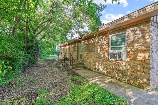 701 W Hull Street 101-2, Denison, TX 75020