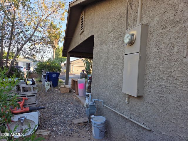 11930 W RIVER Road, El Mirage, AZ 85335